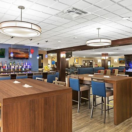 Comfort Inn Syosset-Long Island מראה חיצוני תמונה
