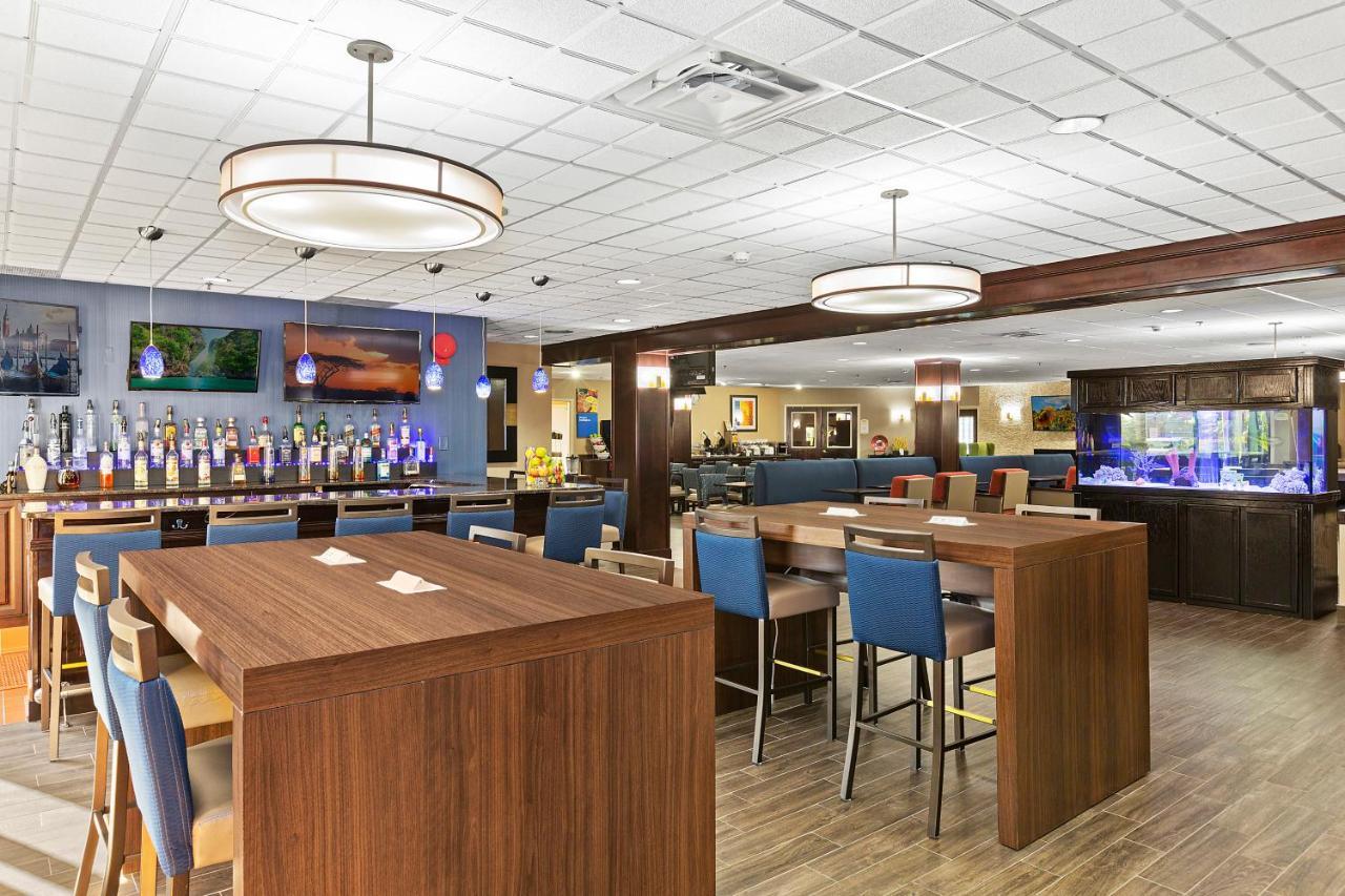 Comfort Inn Syosset-Long Island מראה חיצוני תמונה
